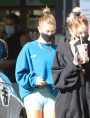 Hailey Bieber Cameltoe at The Juice Bar with Her Gal Pals