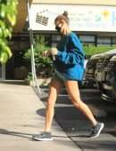 Hailey Bieber Cameltoe at The Juice Bar with Her Gal Pals