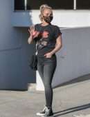 Hayden Panettiere Booty in Jeans, Out in Beverly Hills