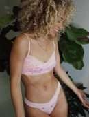 Jasmine Sanders in Thong Panties Photoshoot