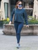 Jennifer Garner Booty, Outside Alfred Coffee in Pacific Palisades