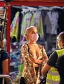 Kiernan Shipka Cleavage on the Set of “Swimming With Sharks” in Hollywood