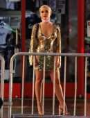 Kiernan Shipka Cleavage on the Set of “Swimming With Sharks” in Hollywood