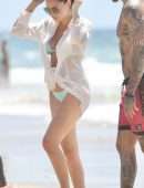 London Shay Goheen in Bikini on the Gold Coast