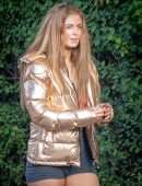 Maisie Smith Leggy, Outside Strictly Come Dancing Rehearsals in London