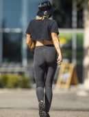 Miley Cyrus Booty, Grocery Shopping with a Friend in Calabasas