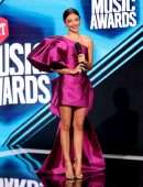 Sarah Hyland at 2020 CMT Music Awards in Nashville