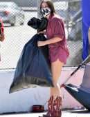 Scout Willis Leggy and Upskirt, Donates a Few Bags of Clothes in LA