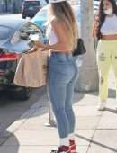 Sommer Ray Booty in Jeans, Sneaker Shopping at Cool Kicks in WeHo