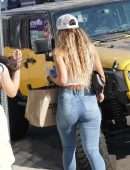 Sommer Ray Booty in Jeans, Sneaker Shopping at Cool Kicks in WeHo