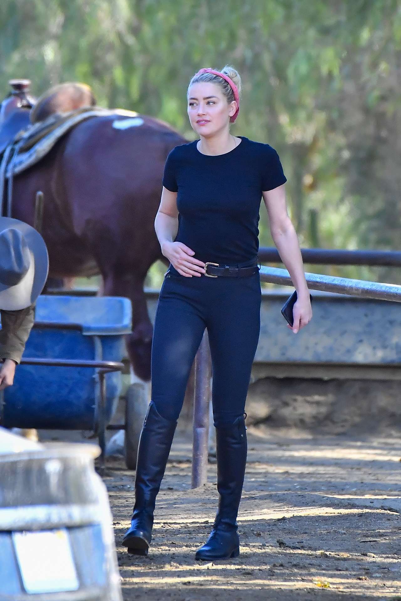 Amber Heard Booty, Horseback Riding in Los Angeles
