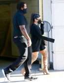Ariana Grande Leggy, Shopping in Beverly Hills