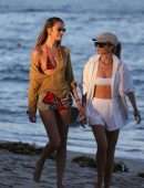 Candice Swanepoel on the Beach with a Friend in Miami