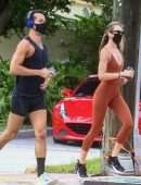 Candice Swanepoel Pokies, Jogging in Miami