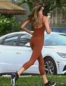 Candice Swanepoel Pokies, Jogging in Miami
