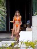 Delilah Belle Hamlin in Bikini at the Pool in Riviera Maya