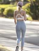 Hayley Roberts Booty in Leggings Out in Calabasas