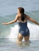 Jennifer Garner in Swimsuit at the Beach in Malibu