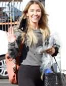 Kaitlyn Bristowe Arriving at DWTS Studio in Los Angeles