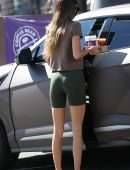 Kendall Jenner Booty, Outside Coffee Bean & Tea in Beverly Hills