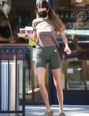 Kendall Jenner Booty, Outside Coffee Bean & Tea in Beverly Hills
