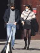 Melanie Sykes Leggy, Out and About in Venice