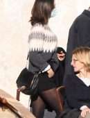 Melanie Sykes Leggy, Out and About in Venice