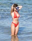 Sydney Sweeney Booty in Bikini on the Beach in Hawaii