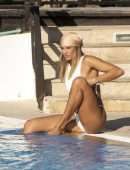 Arabella Chi Booty in Bikini by Pool in Dubai
