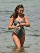 Francesca Allen in Swimsuit, Enjoys a Day on the Beach in Dubai