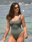 Francesca Allen in Swimsuit, Enjoys a Day on the Beach in Dubai