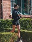 Hailey Baldwin Leaving a Private Pilates Class in Los Angeles