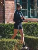 Hailey Baldwin Leaving a Private Pilates Class in Los Angeles
