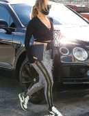 Jennifer Lopez Cleavage and Booty in Leggings, Outside a Gym in Miami