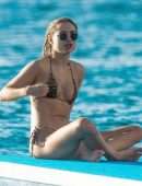 Kimberley Garner Booty in a Wet Bikini on the Beach in Barbados