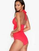 Lais Ribeiro Booty in Victoria’s Secret Swimwear Photoshoot