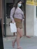 Lana Del Rey Leggy Outside Il Tramezzino in Studio City