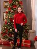 Mackenzie Foy at Hallmark Channel’s Home & Family - November 2020