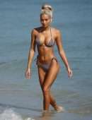 Pia Mia Perez Booty in a Thong BIkini on the Beach in Miami