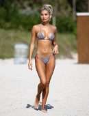 Pia Mia Perez Booty in a Thong BIkini on the Beach in Miami