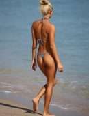 Pia Mia Perez Booty in a Thong BIkini on the Beach in Miami