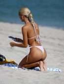 Pia Mia Perez Booty in a Tiny Bikini on the Beach in Miami