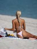 Pia Mia Perez Booty in a Tiny Bikini on the Beach in Miami