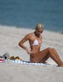 Pia Mia Perez Booty in Bikini on the Beach in Miami