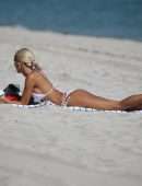 Pia Mia Perez Booty in Bikini on the Beach in Miami
