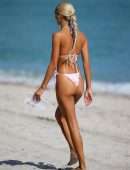 Pia Mia Perez Booty in Bikini on the Beach in Miami