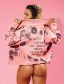 Sommer Ray Booty in Tiny Thong Panties