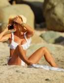 Victoria Silvstedt Booty on the Beach in St Barts