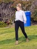 Amber Heard in Jeans, Out with her Girlfriend in San Diego