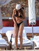Amelia Gray Hamlin Booty in Thong Bikini in Tulum